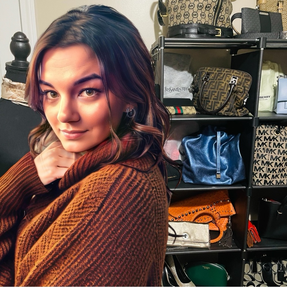 🪷Meet your Posher, Ashley🪷